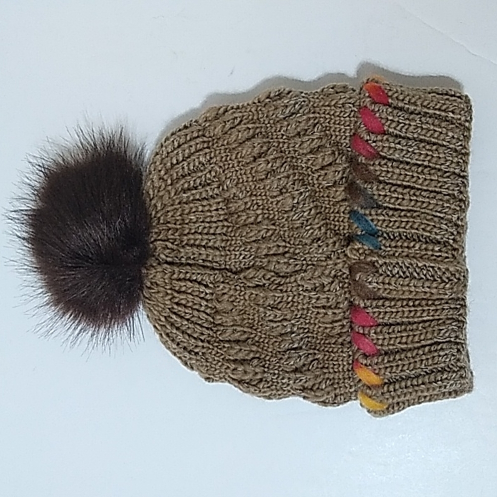C.C Beanie - Picture 2 of 2
